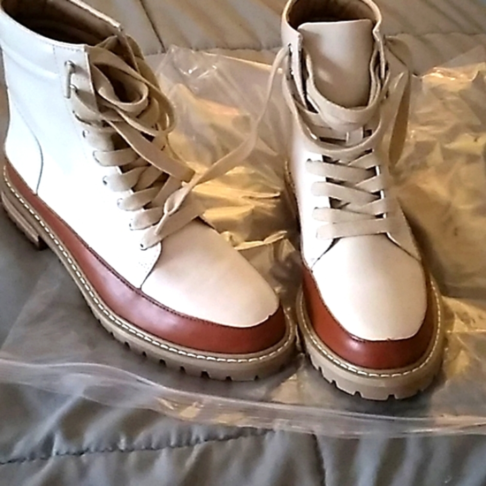 Oasis Society Hiker boots - Picture 2 of 8
